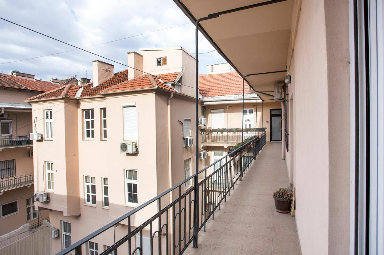 Atomic 1 Apartment Belgrade Exterior photo